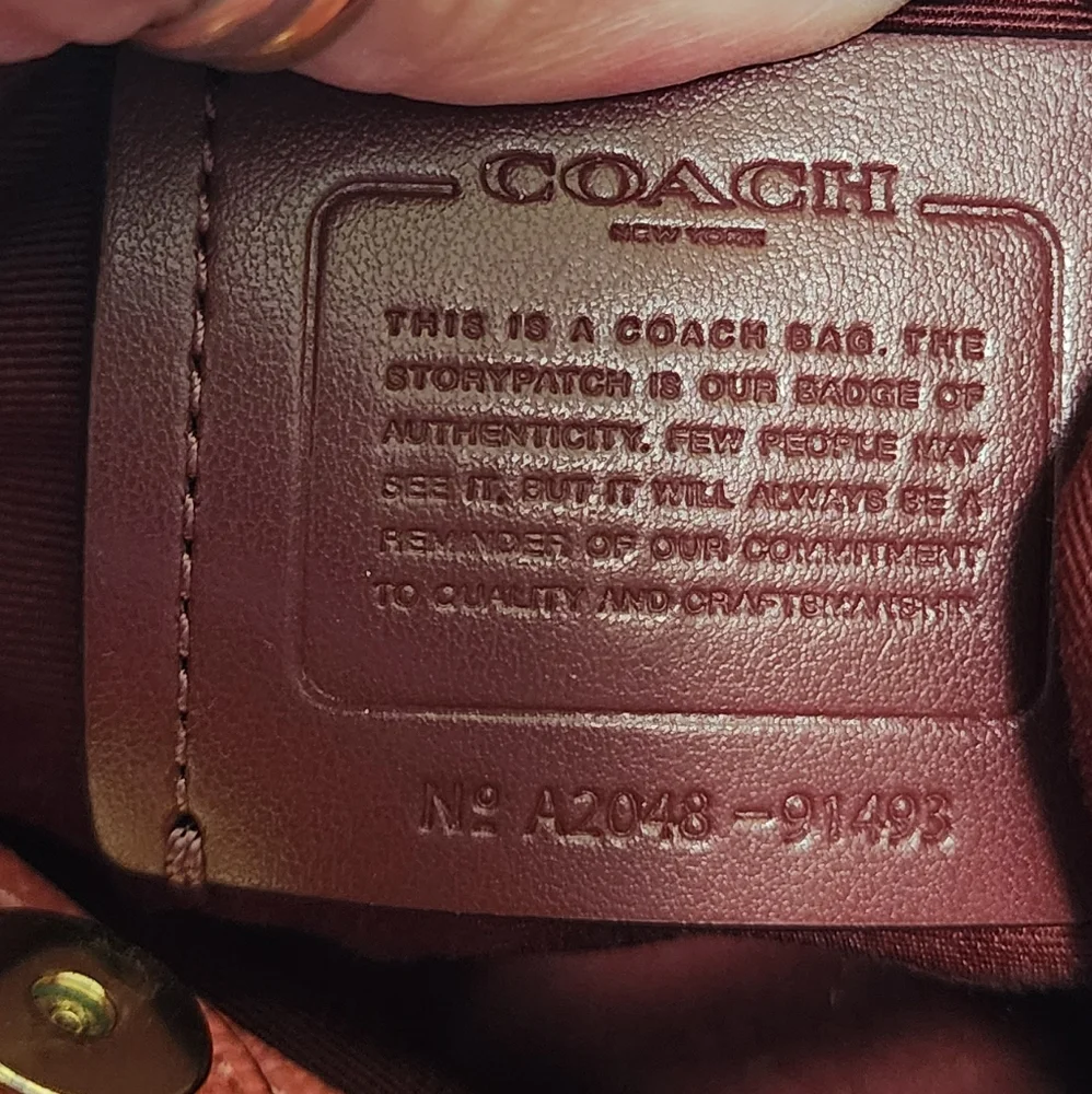 Coach Lillie Carryall Coach - Picture 9 of 9